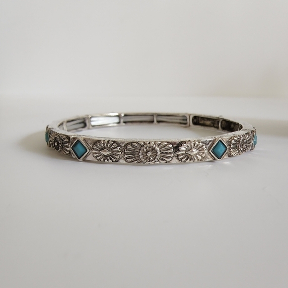NEW Boho Turquoise Engrave Antique Metal Stretch Bracelet - Picture 2 of 6